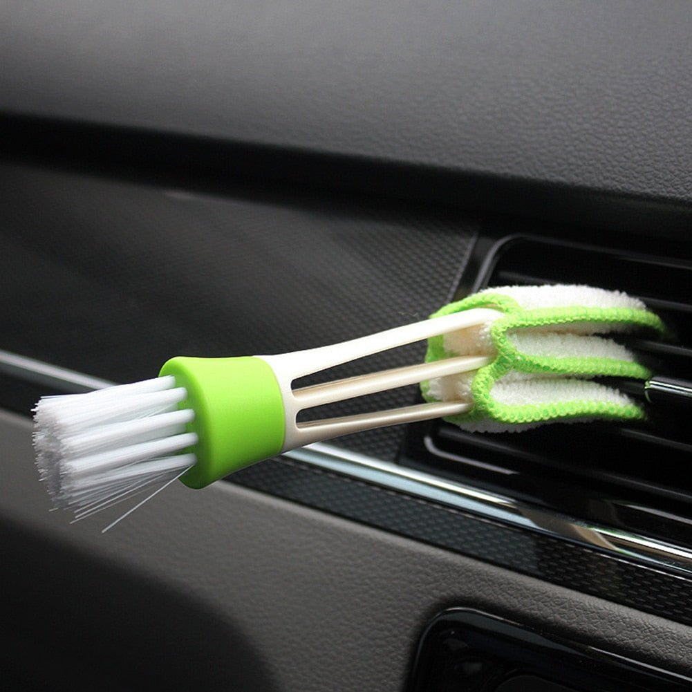 Double-Ended Interior Detailing Brush